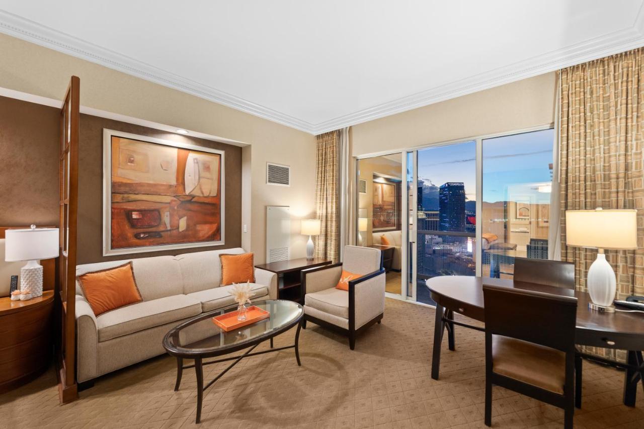 Lucky Gem Penthouse & Luxury Suites At Signature Resort, Balcony Strip View 1607 라스베이거스 외부 사진