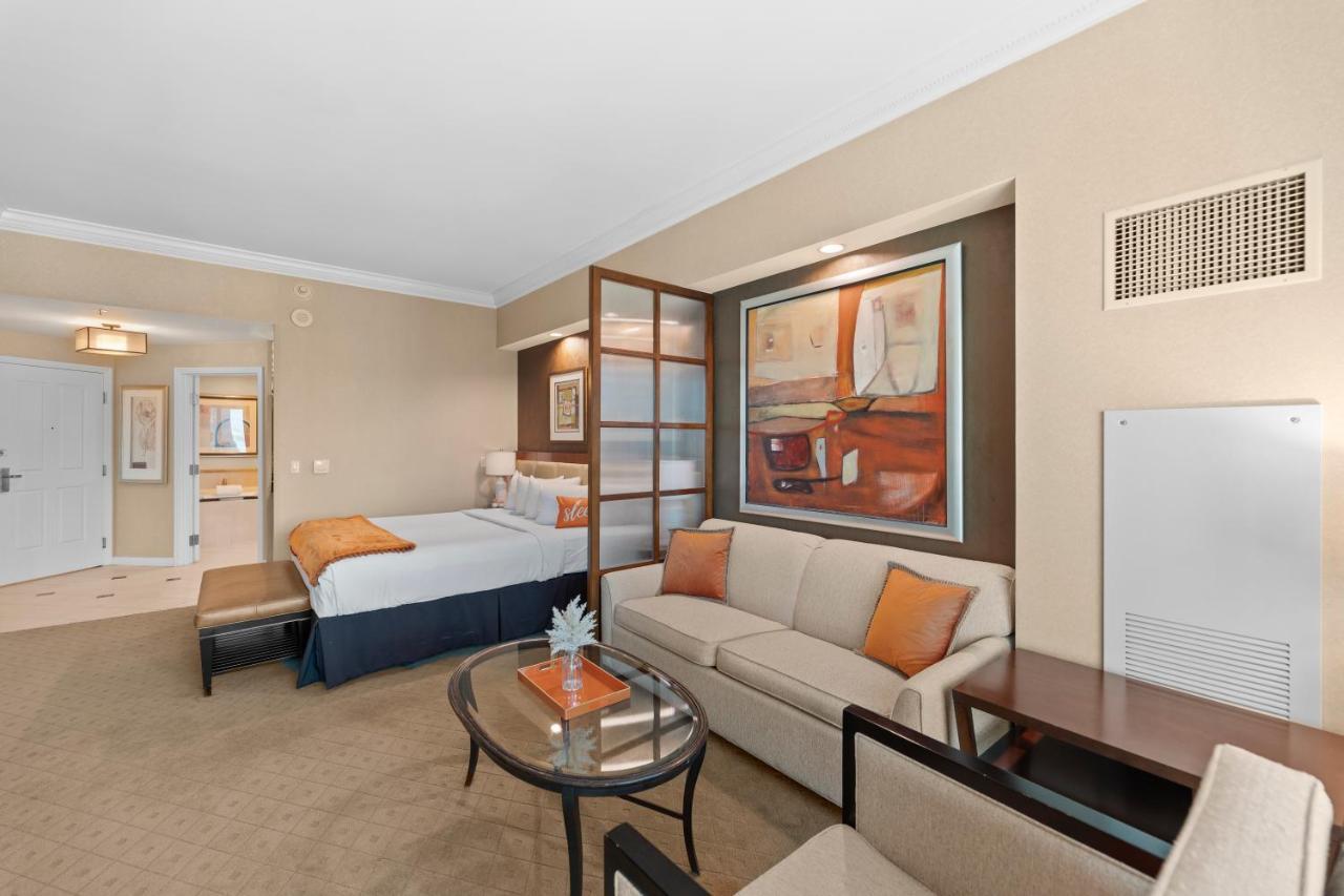 Lucky Gem Penthouse & Luxury Suites At Signature Resort, Balcony Strip View 1607 라스베이거스 외부 사진