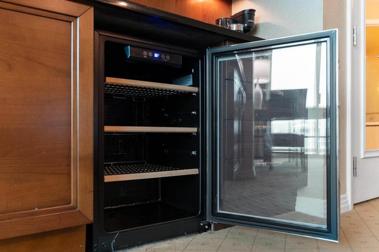 Lucky Gem Penthouse & Luxury Suites At Signature Resort, Balcony Strip View 1607 라스베이거스 외부 사진